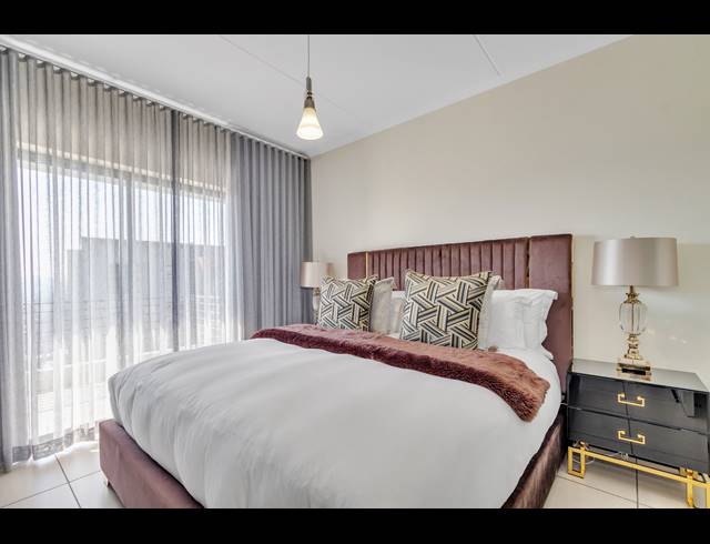 2 BEDROOM APARTMENT TO LET IN FOURWAYS